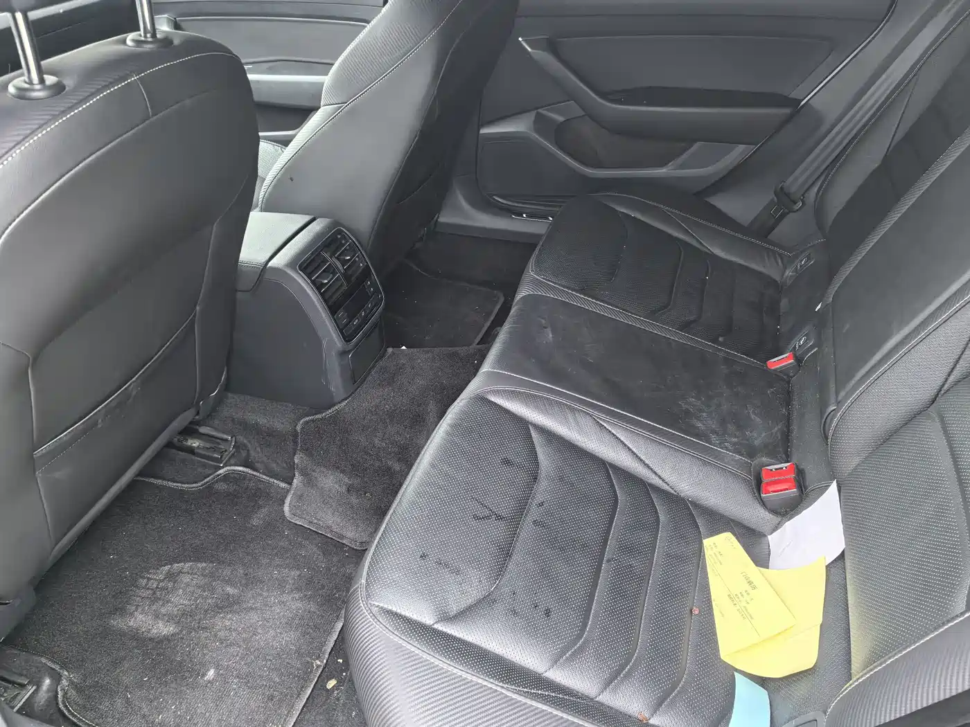 Volkswagen FAW-Volkswagen CC 2019 330TSI Charm Edition China VI фото 5