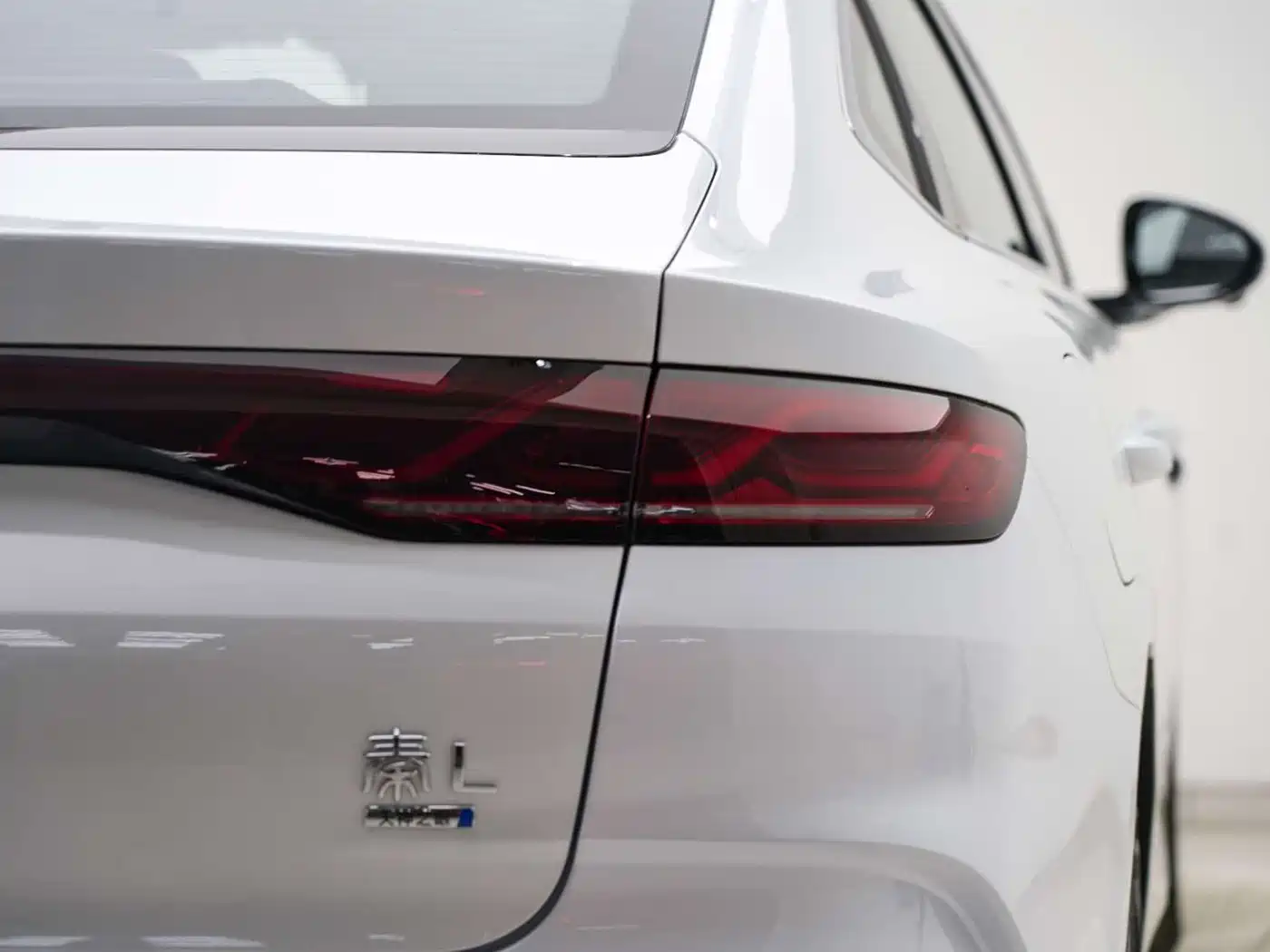 BYD Qin L 2025 DM-i Smart Drive Edition 120KM Surpassing фото 19