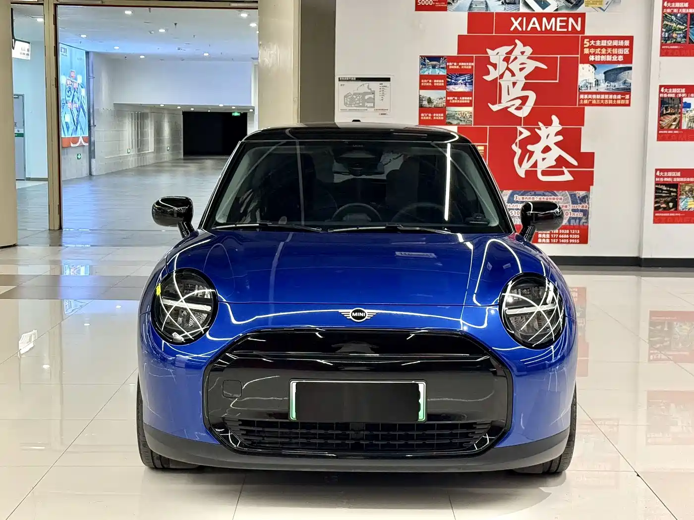 MINI Electric MINI COOPER 2025 2024 456km COOPER E Classic