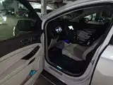 Фото 14 - Ford Edge