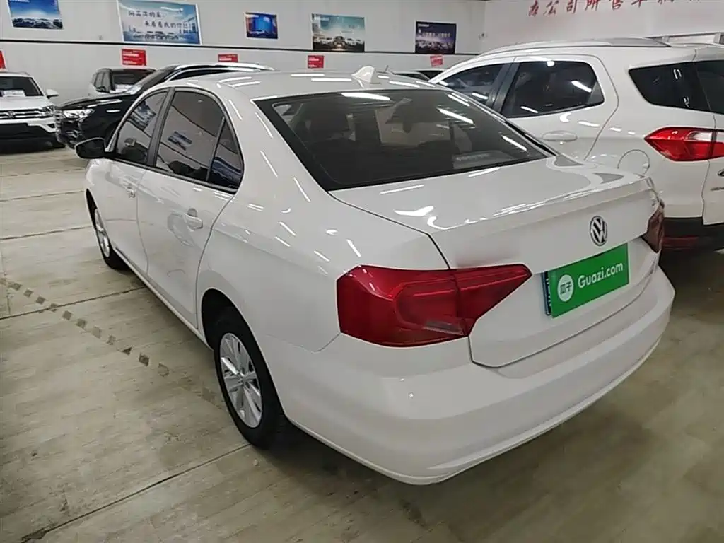 Volkswagen Jetta 2017 1.5L Automatic Fashion фото 5