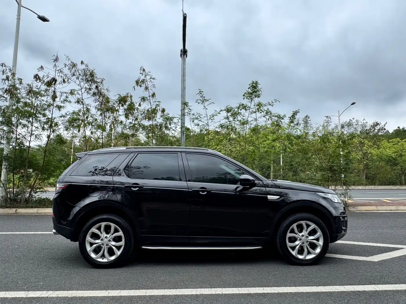 Land Rover Discovery Sport 2017 2.0T PURE фото 14