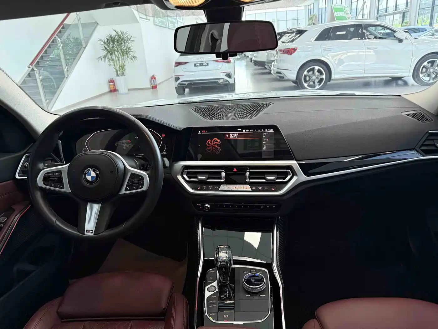 BMW 3 Series 2022 320Li M Sport Package фото 13