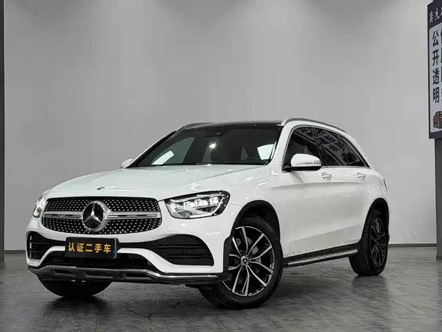 MERCEDES-BENZ GLC