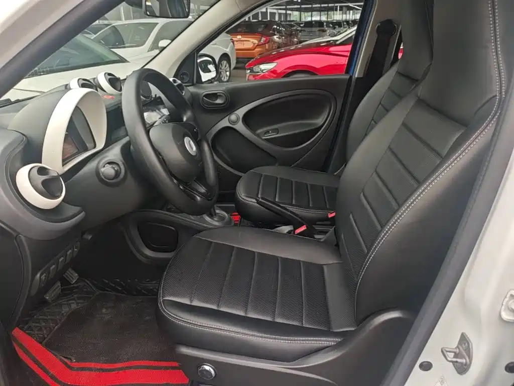 smart forfour 2017 2016 1.0L 52kW Agile Edition