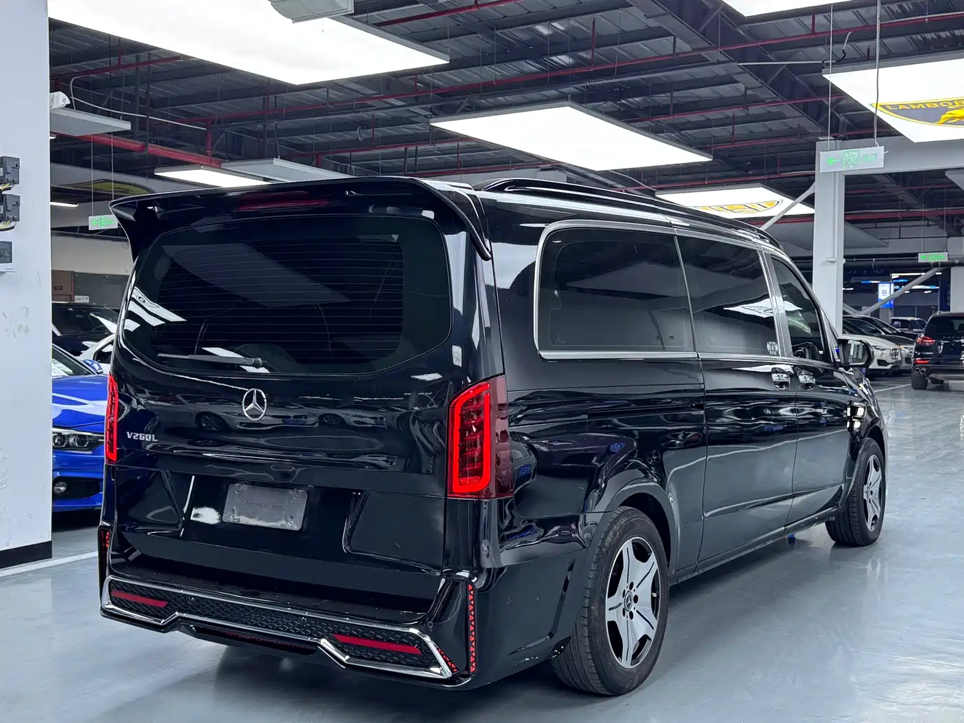 Mercedes-Benz Vito 2021 2.0T Business Edition 7-seater фото 24