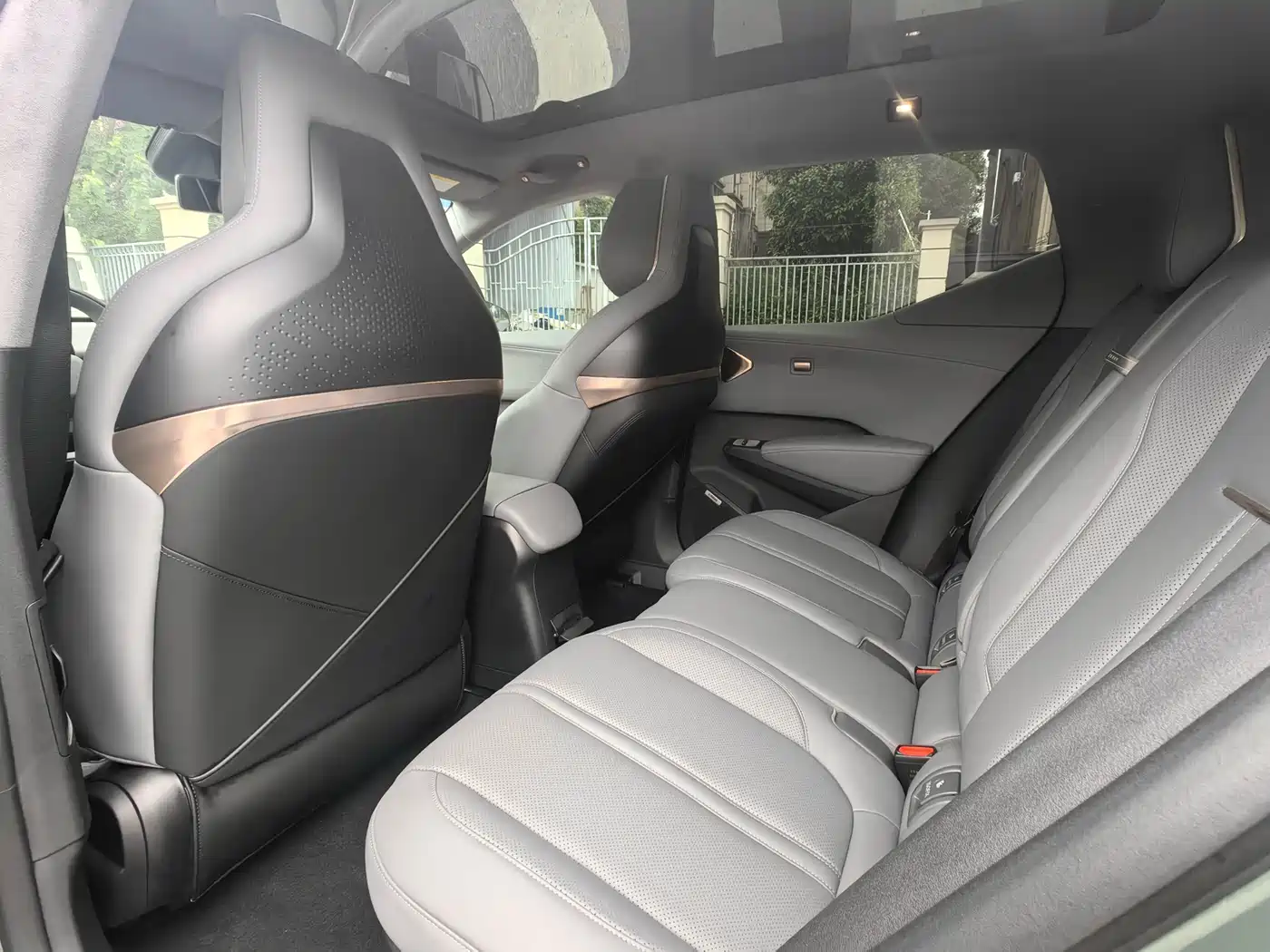 Zeekr X 2023 RWD YOU Edition 4-seater фото 6