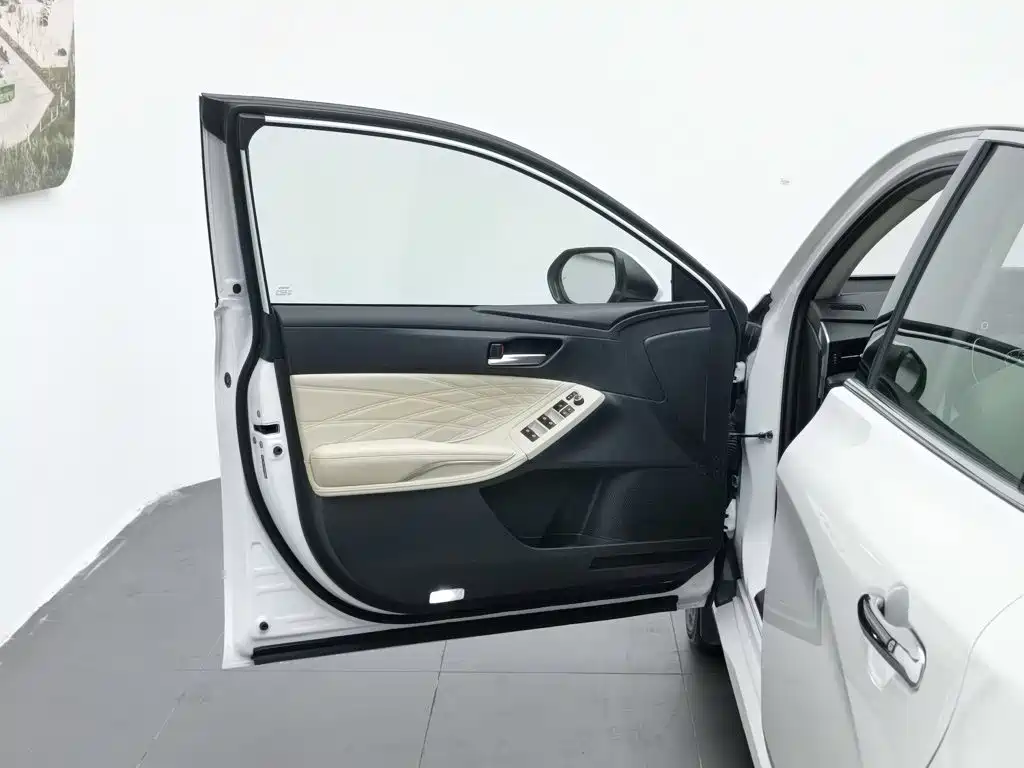 Toyota Avalon, миниатюра 8