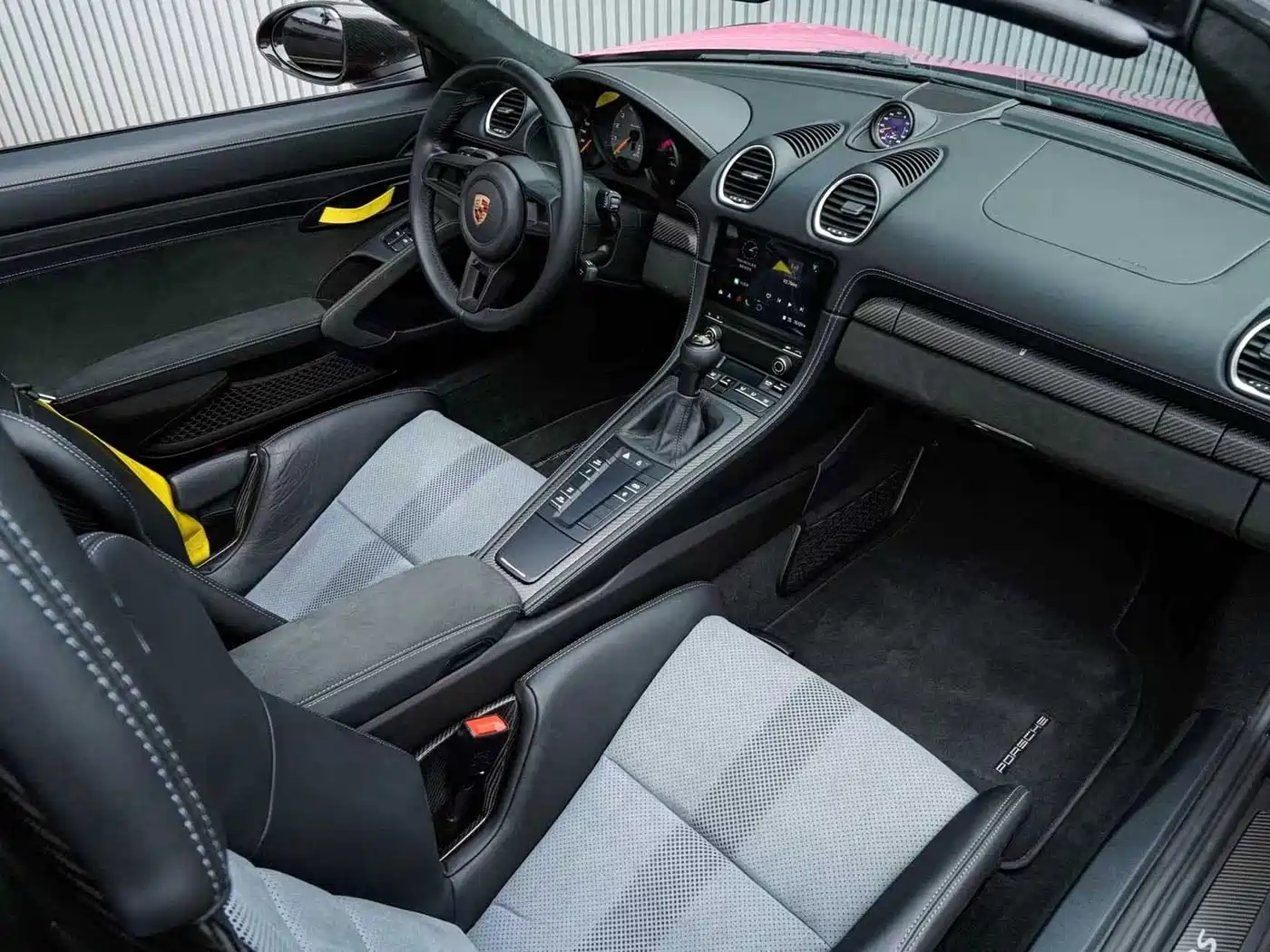 Porsche 718 2023 Spyder RS 4.0L фото 13