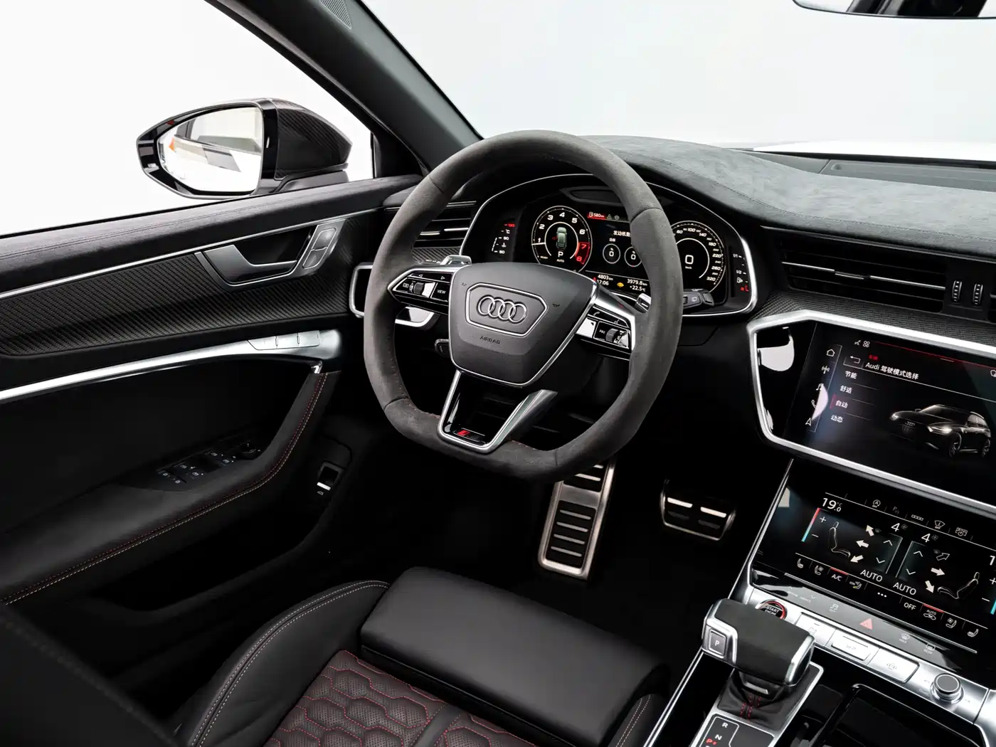 Audi RS 6 2025 2025 RS 6 Avant GT