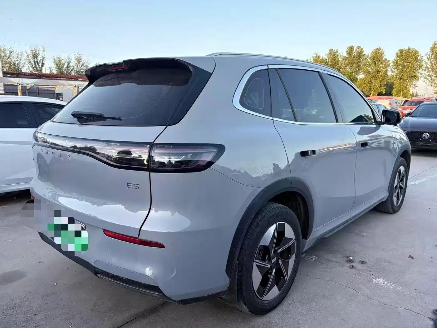 GEELY GALAXY GALAXY E5