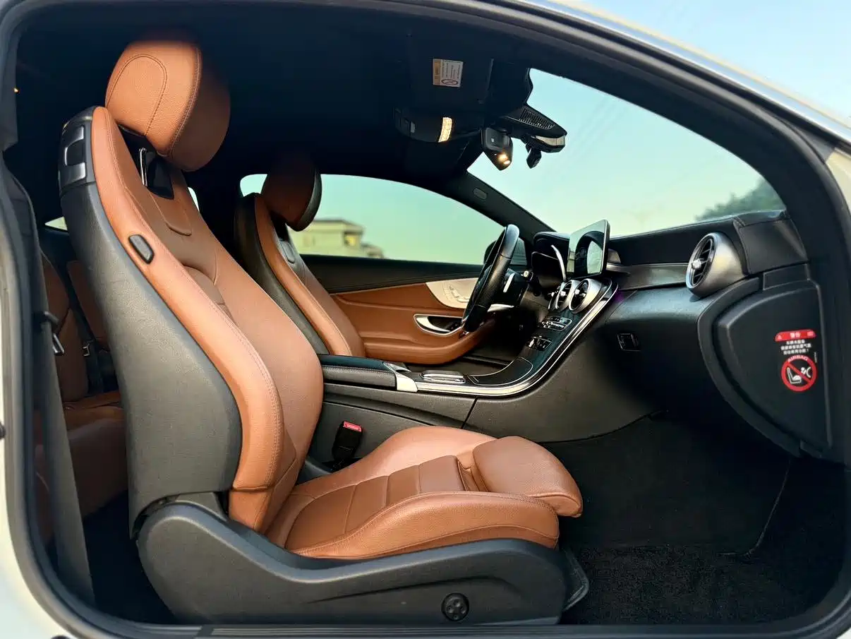 Mercedes-Benz C-Class (Import) 2020 C 260 Coupe фото 4