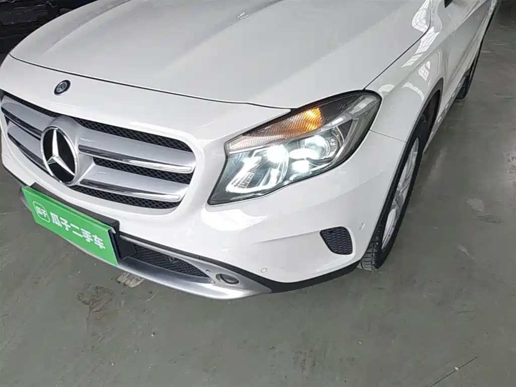 Mercedes-Benz GLA 2016 GLA 200 Dynamic фото 24