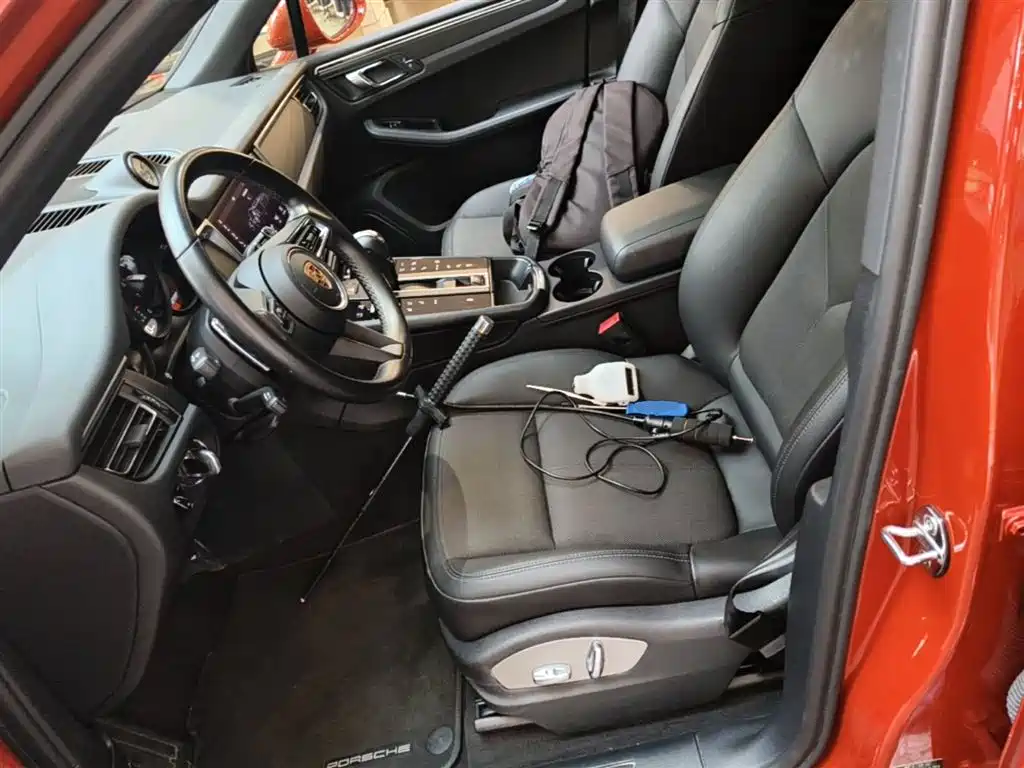 Porsche Macan 2022 Macan 2.0T фото 22