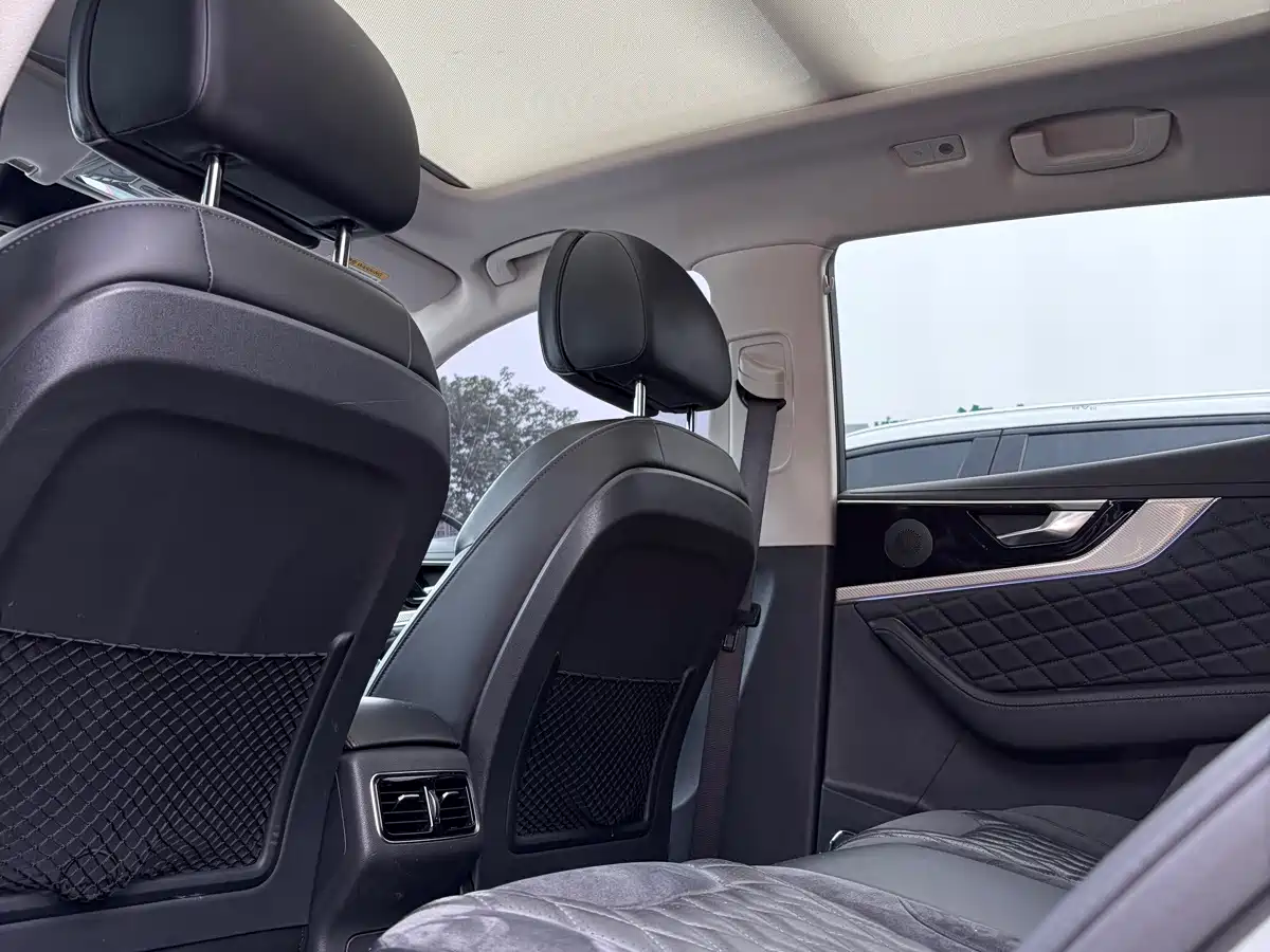 Hongqi HS5 2020 2019 2.0T Smart Connect Enjoy Edition