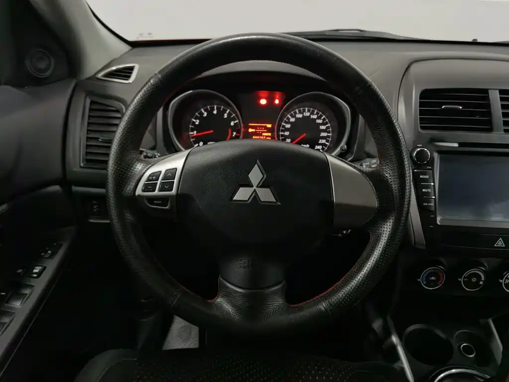 Mitsubishi ASX 2014 2013 1.6L Manual 2WD Standard