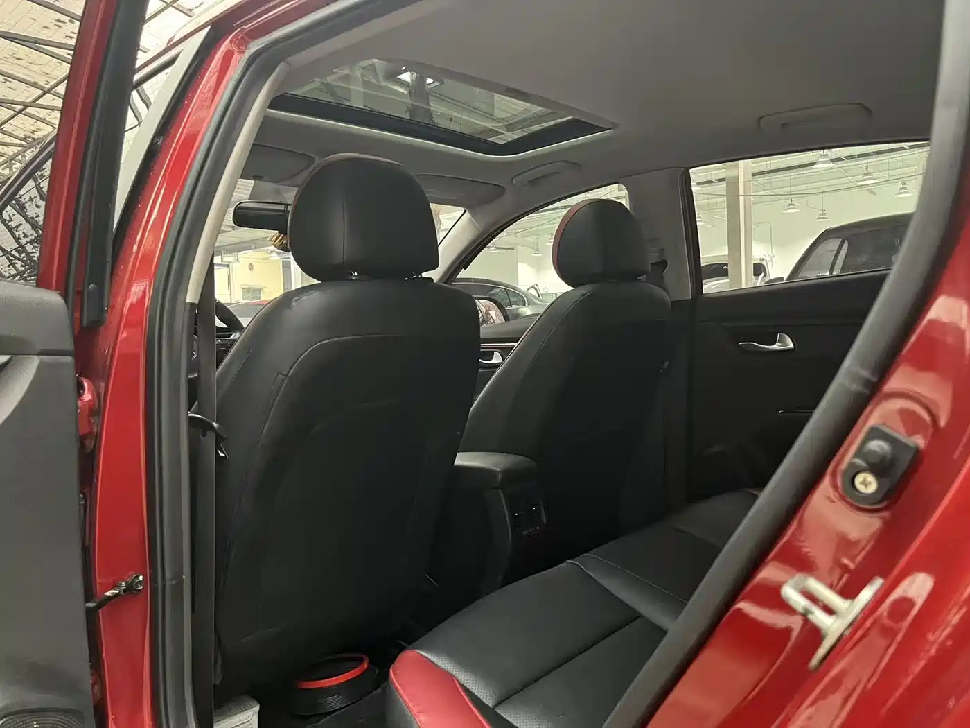 Kia KX CROSS 2019 2019 1.6L Automatic Smart Sunroof Edition China VI