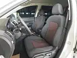 Photo 15 - Haval M6
