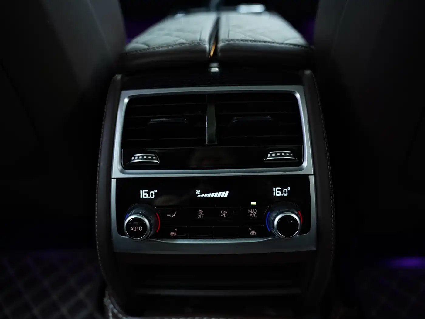 BMW 7 Series 2021 Model 740Li Leading M Sport Package фото 15