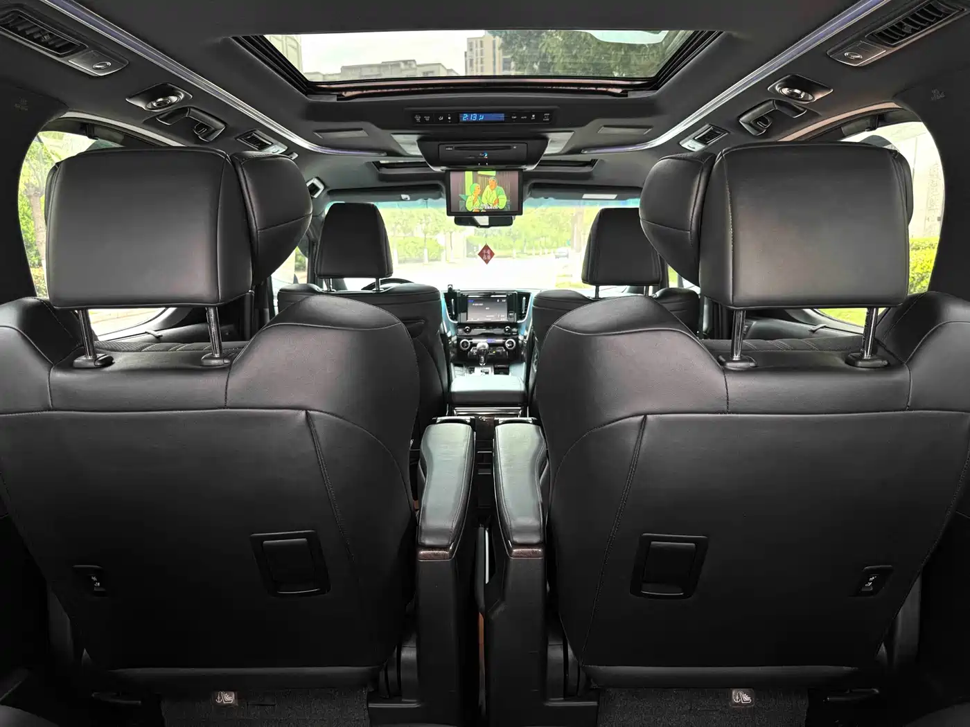 Toyota Alphard 2018 Facelift 3.5L Premium Edition фото 4