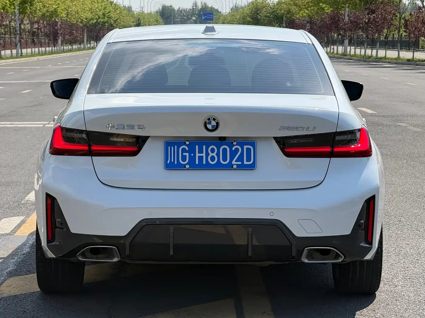 BMW 3 Series 2023 320Li M Sport Package фото 5