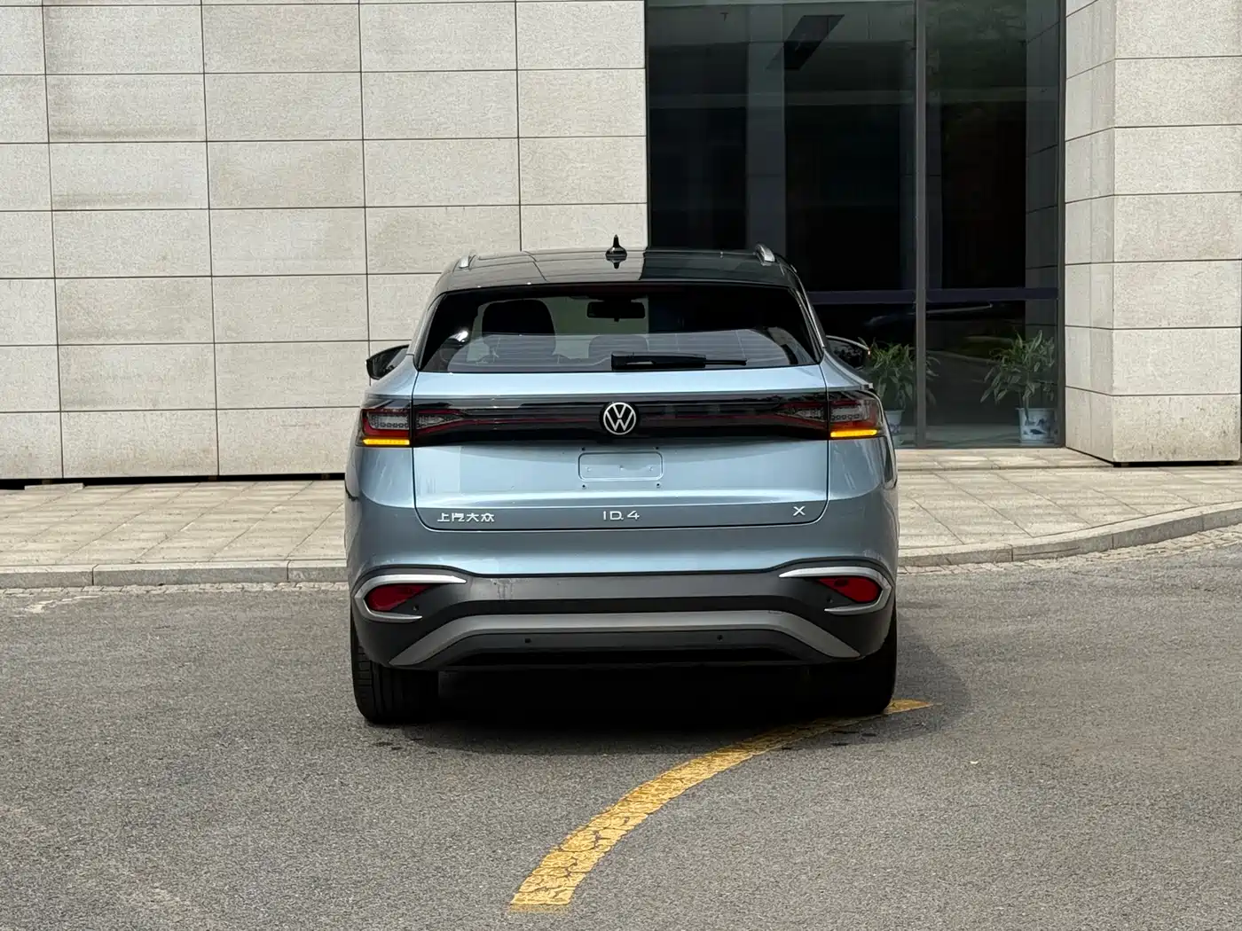 Volkswagen ID.4 X 2023 Pure Smart Edition фото 18