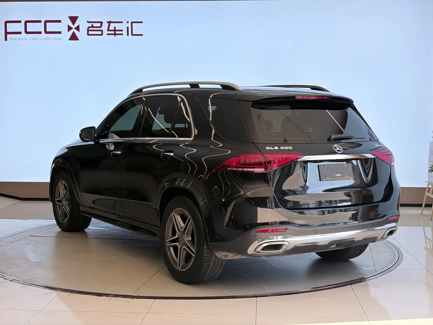 Mercedes-Benz GLE 2020 Facelift GLE 450 4MATIC Dynamic фото 6