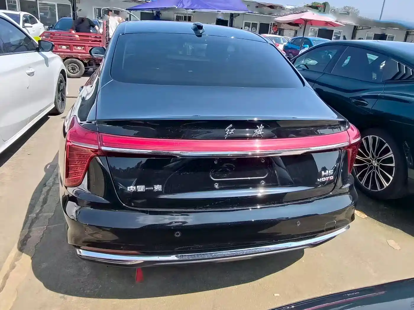 Hongqi H5 2023 2.0T Auto Smart Connect Flag Enjoy фото 12