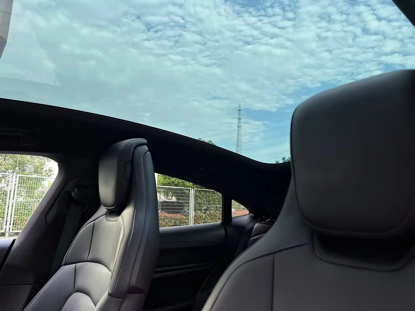 Porsche Taycan 2020 Taycan фото 13