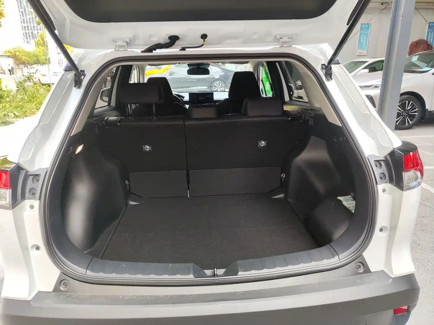 Toyota Corolla Cross 2025 2024 2.0L Smart Hybrid Dual Engine Pioneer Edition