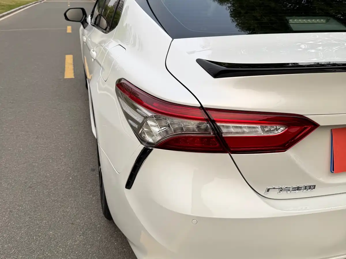 Toyota Camry 2019 Facelift 2.0S F Sport Version фото 25