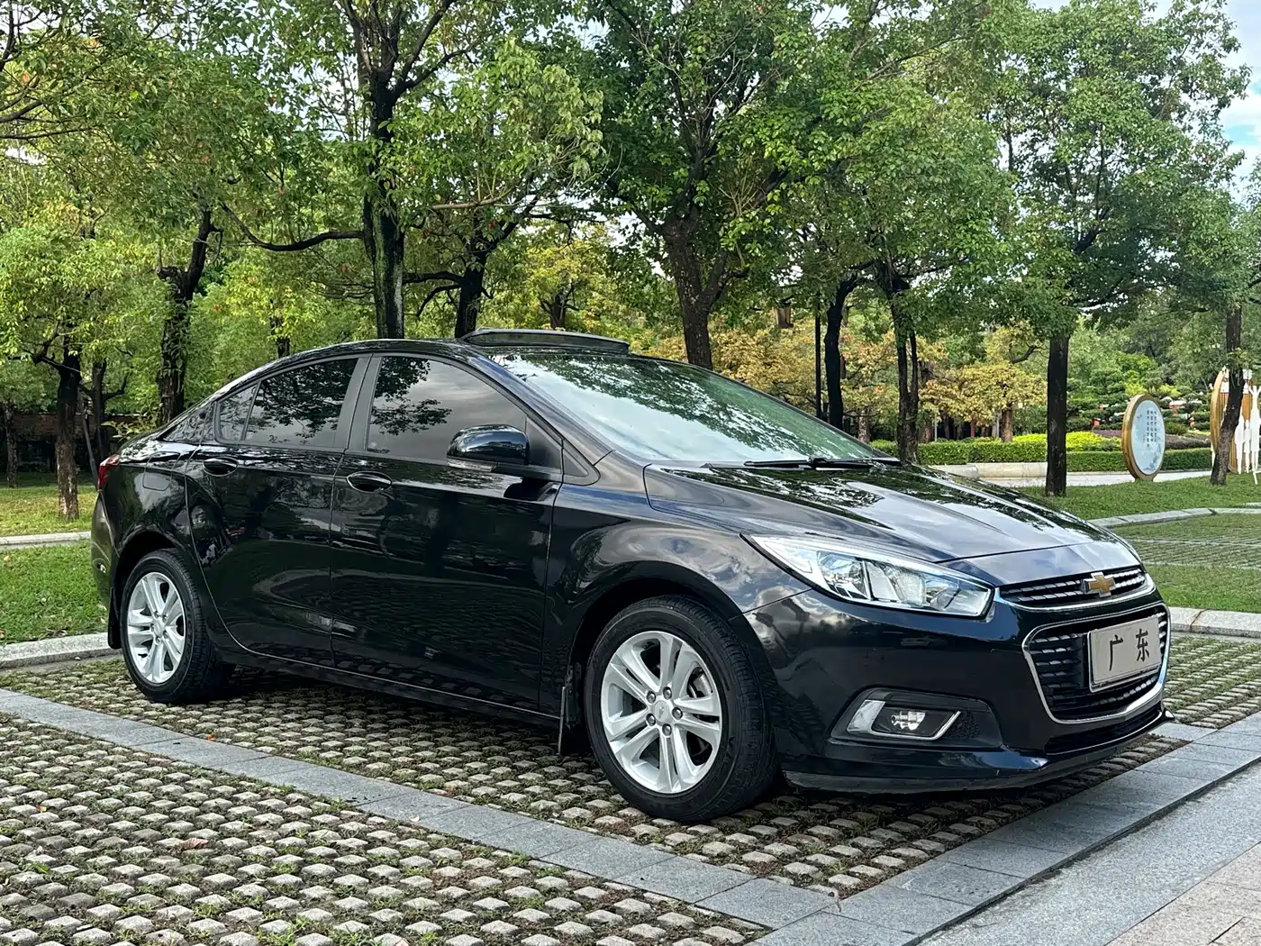 Chevrolet Cruze 2016 1.5L Automatic Luxury Edition фото 3