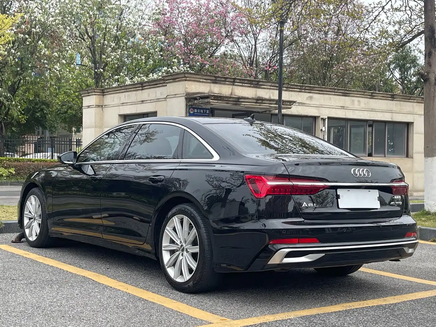 Audi A6L 2020 45 TFSI Premium Dynamic фото 6