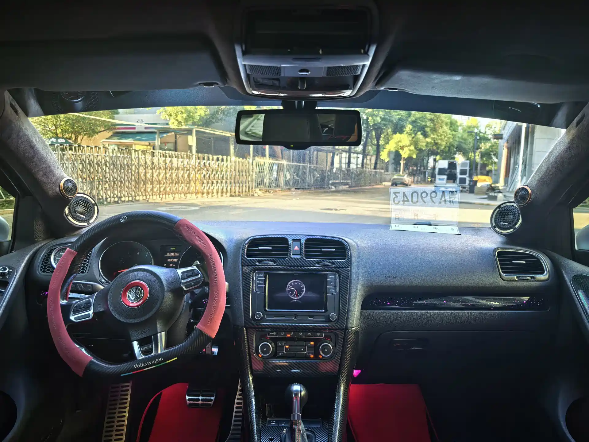 صورة 7 - Volkswagen Golf GTI