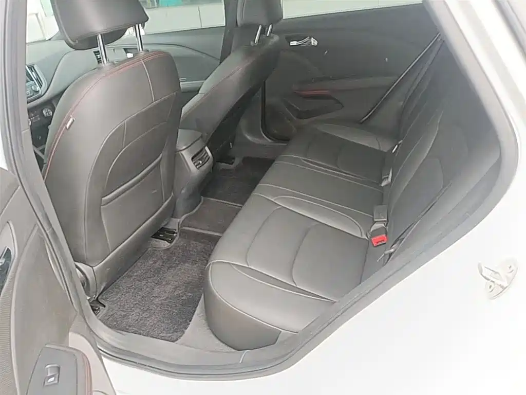 Chevrolet Monza 2019 RS 330T Auto Smooth Edition China VI фото 17