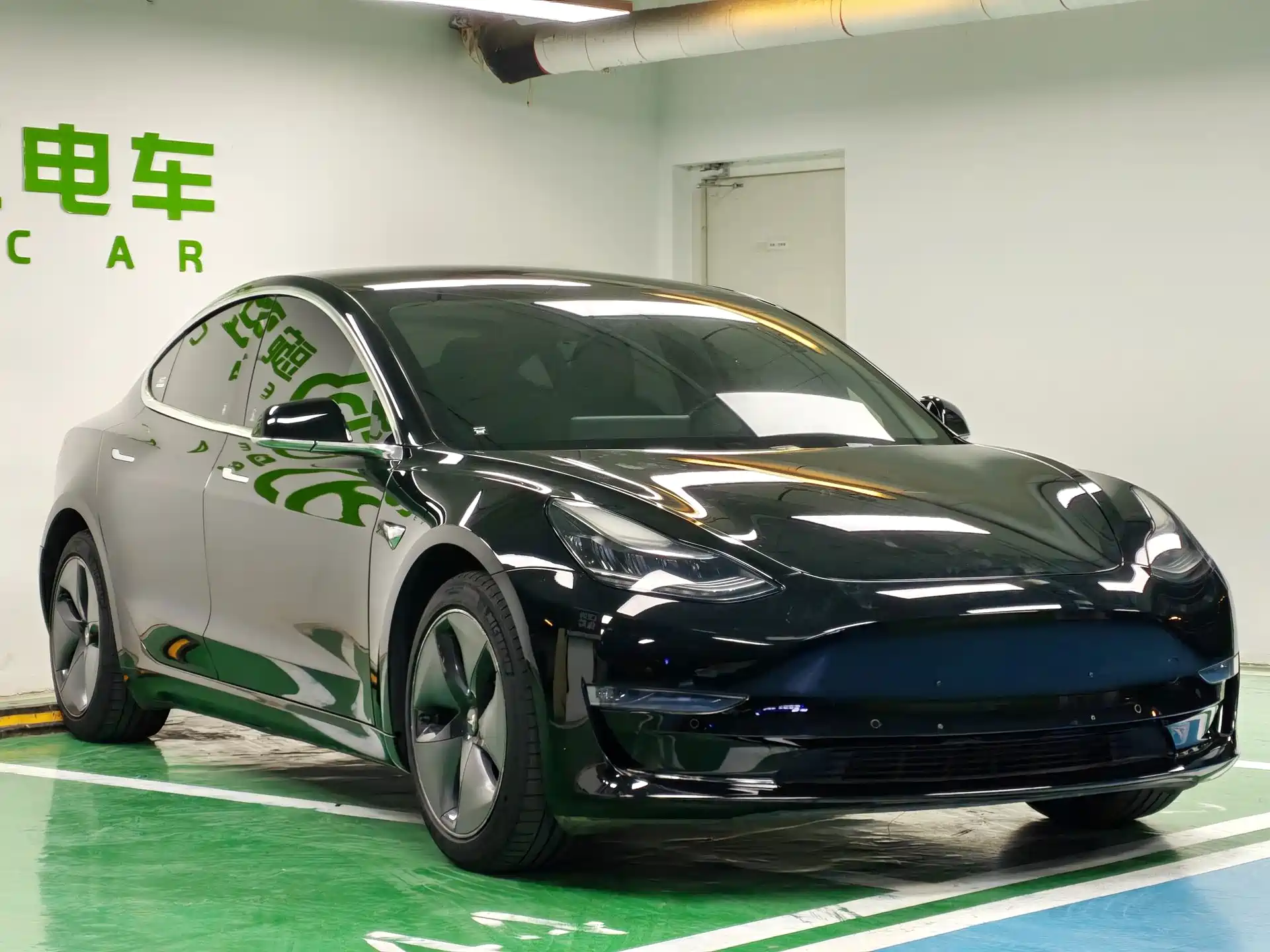 Фото 4 - Tesla Model 3 (Import)