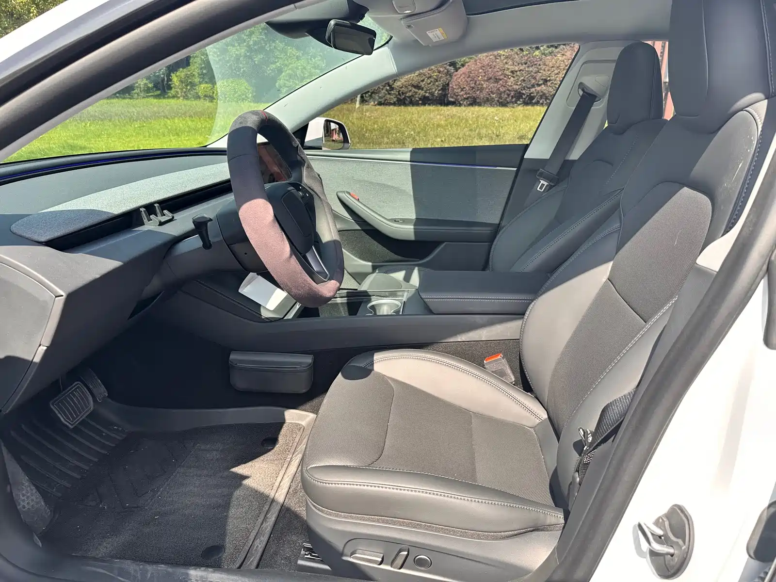 Фото 7 - Tesla Model 3