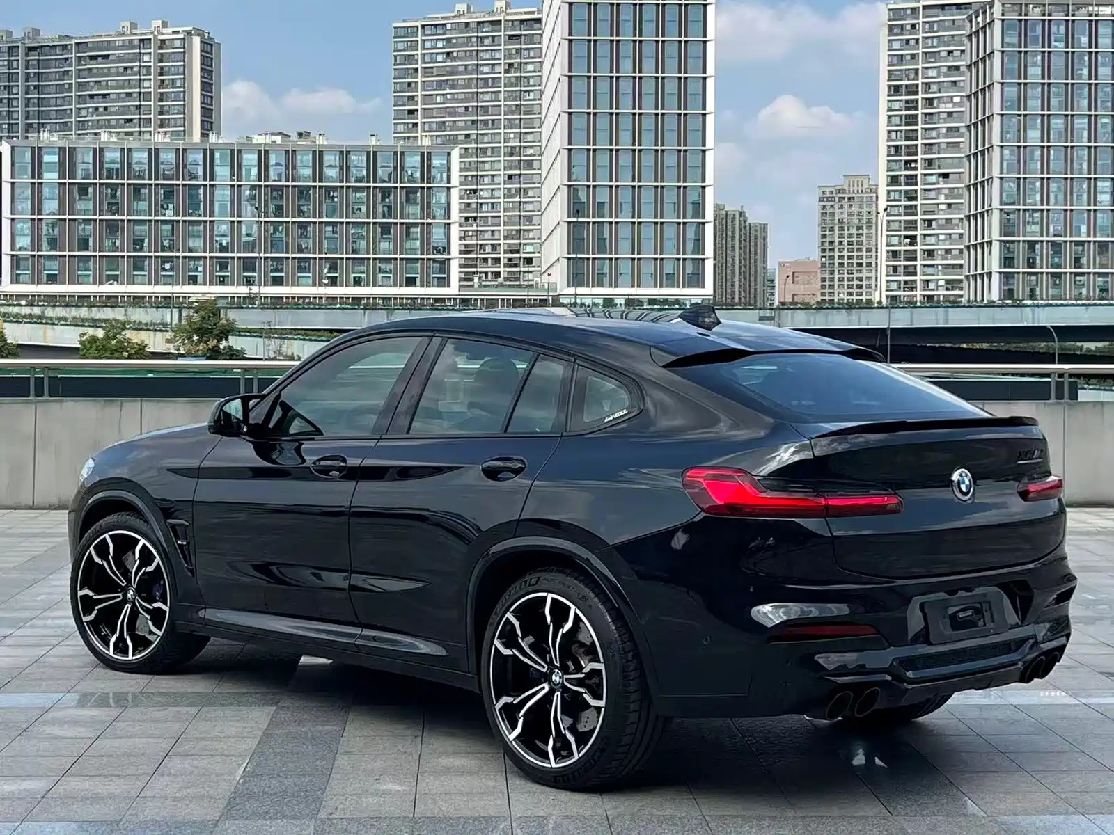 Photo 15 - BMW X4 M