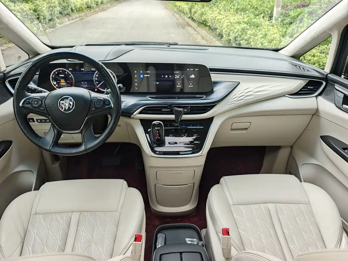 Buick GL8 2021 Avenir Aivia 7-Seater Family Edition фото 7
