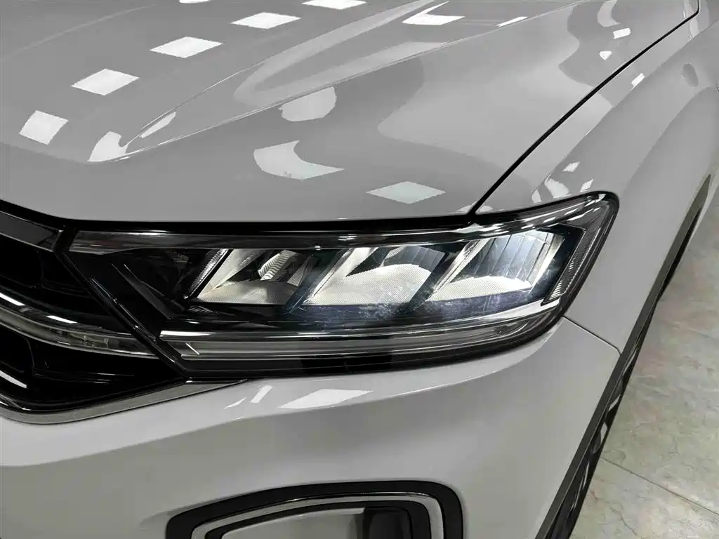 Volkswagen T-ROC 2023 280TSI DSG 2WD Time Edition фото 17