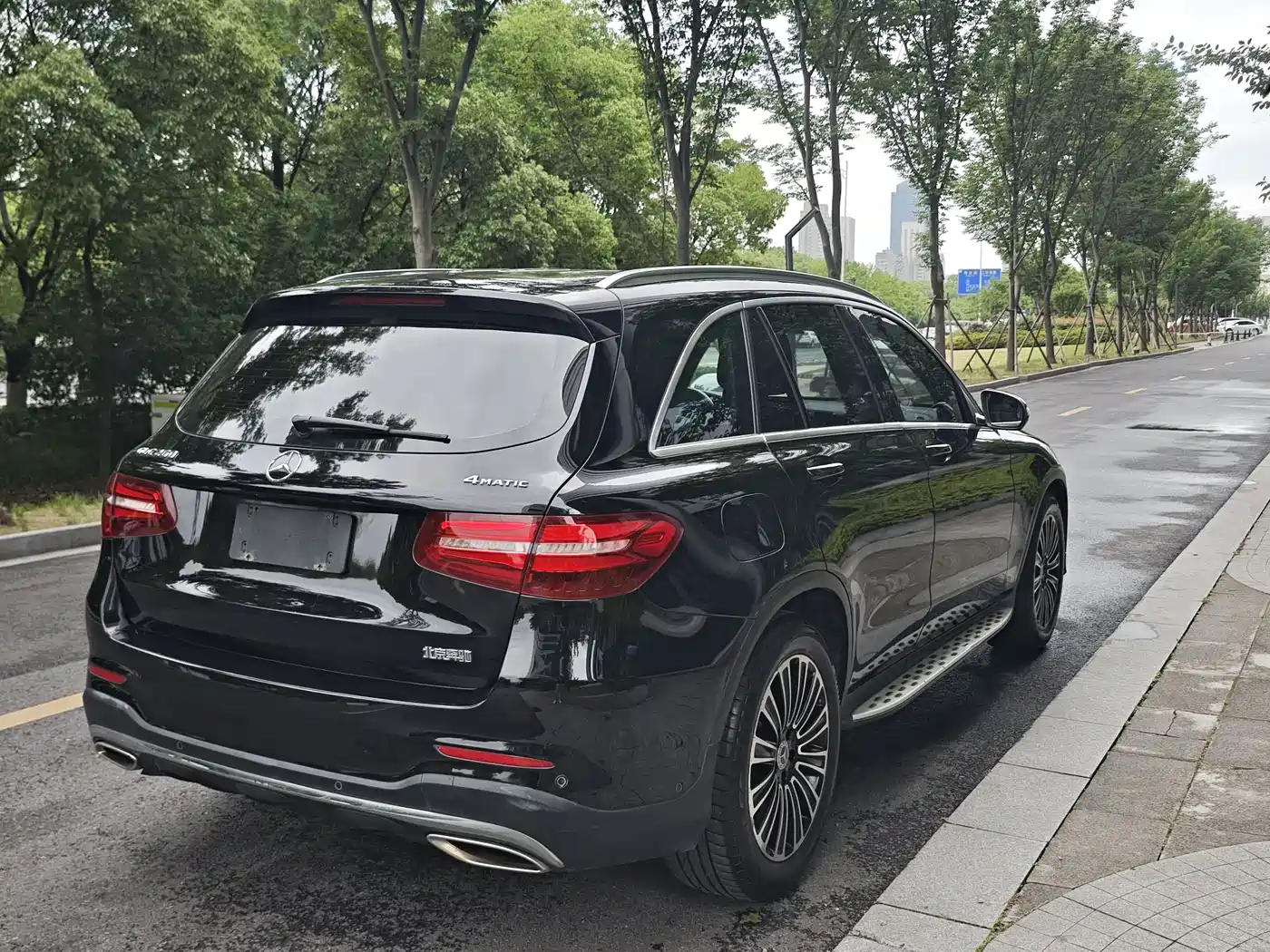 Mercedes-Benz GLC 2018 GLC 260 4MATIC Dynamic фото 5