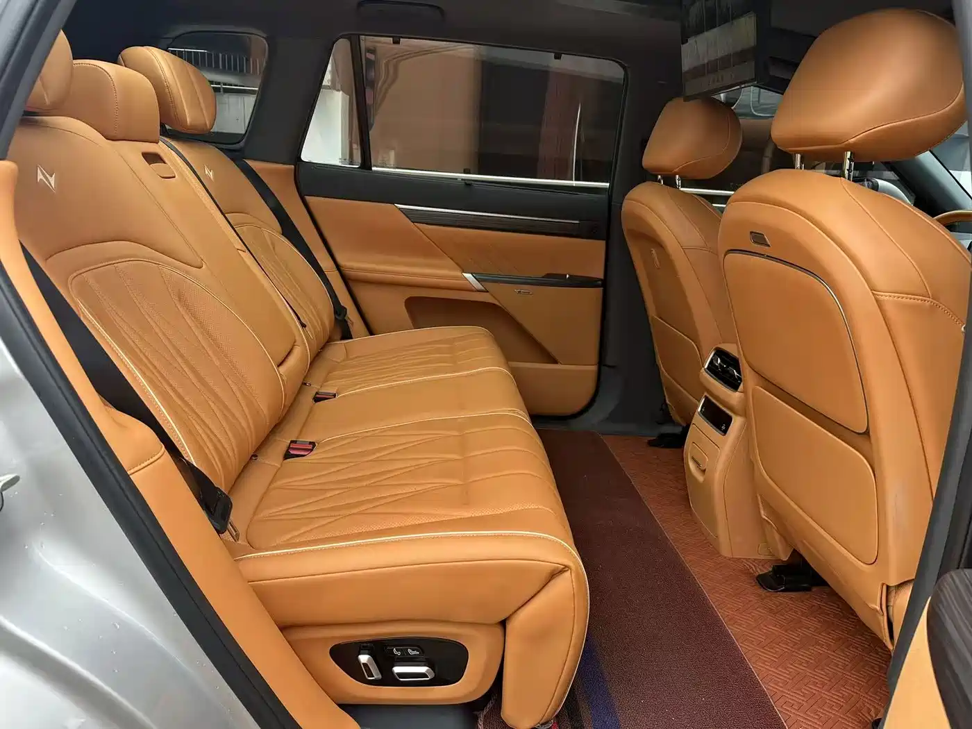 Dongfeng Yipai eπ008 2025 2025 210Max Extended Range 5-Seater