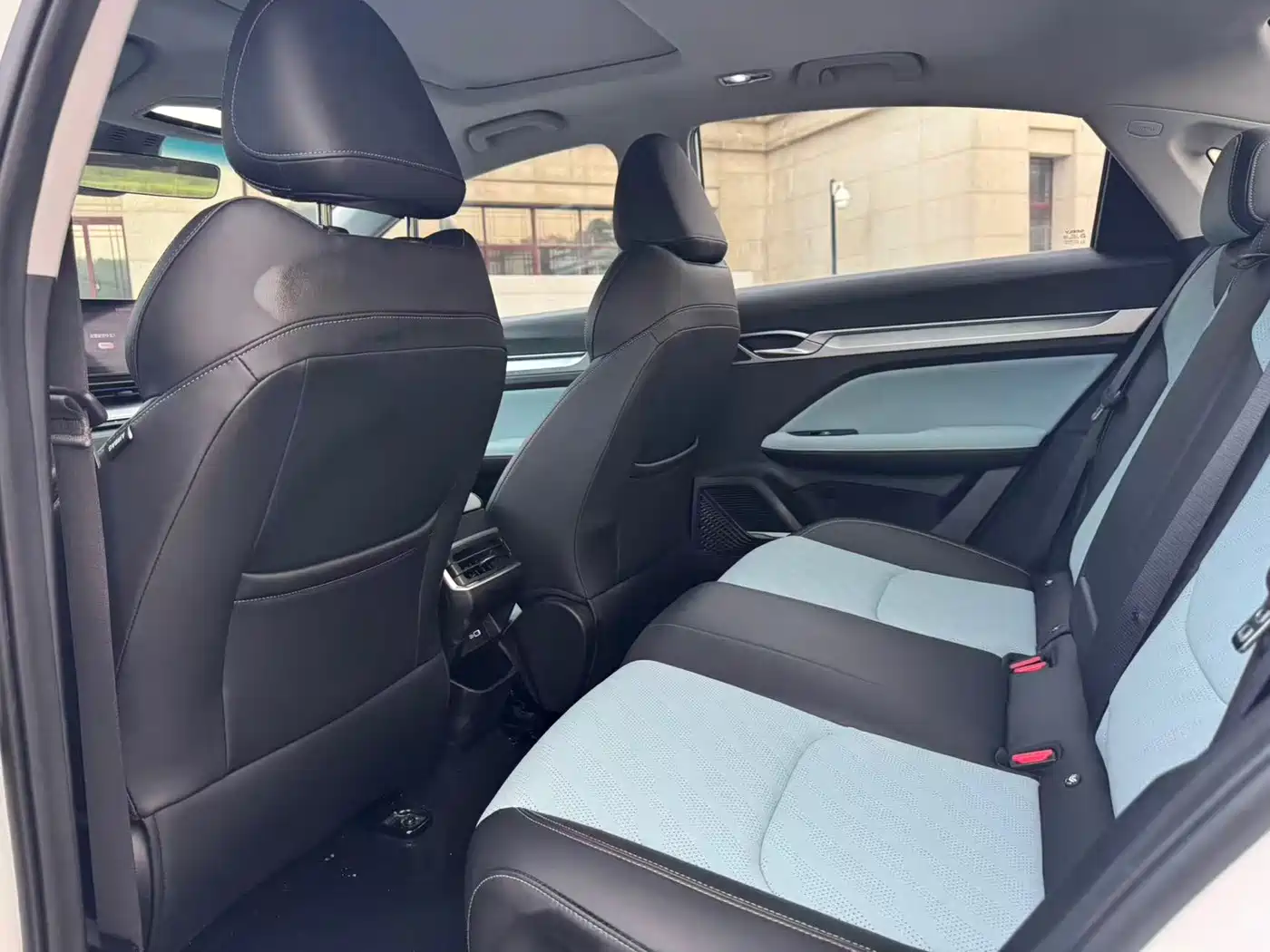 Geely Emgrand L 2022 2022 1.4T CVT Supreme