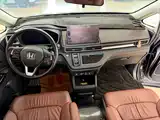 Photo 25 - Honda Odyssey
