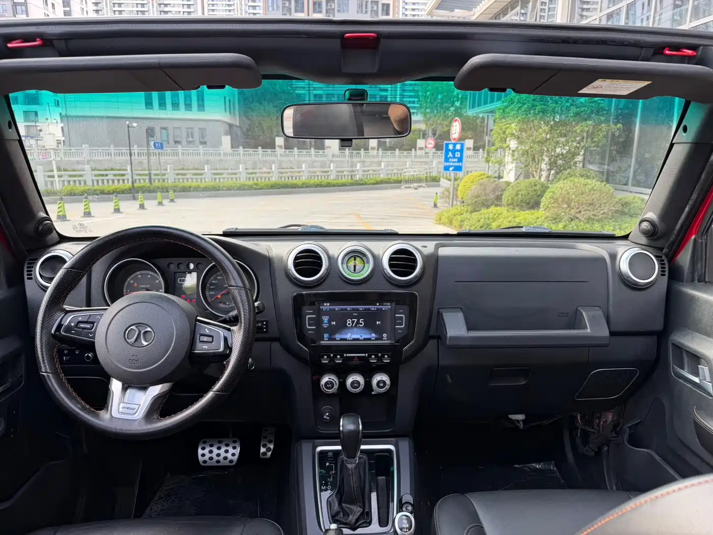 BAIC ORV Beijing Offroad BJ40 2017 40L 2.3T Automatic 4WD China Rally Champion Edition фото 6