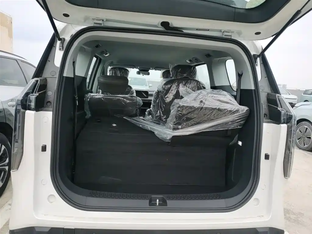SAIC Maxus Dajia 7 2024 Facelift Super Hybrid Long Range Enjoyment Edition фото 19
