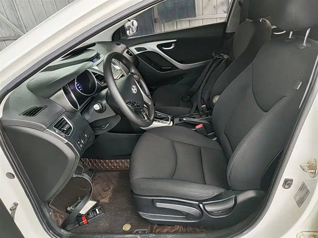 HYUNDAI LANGDONG