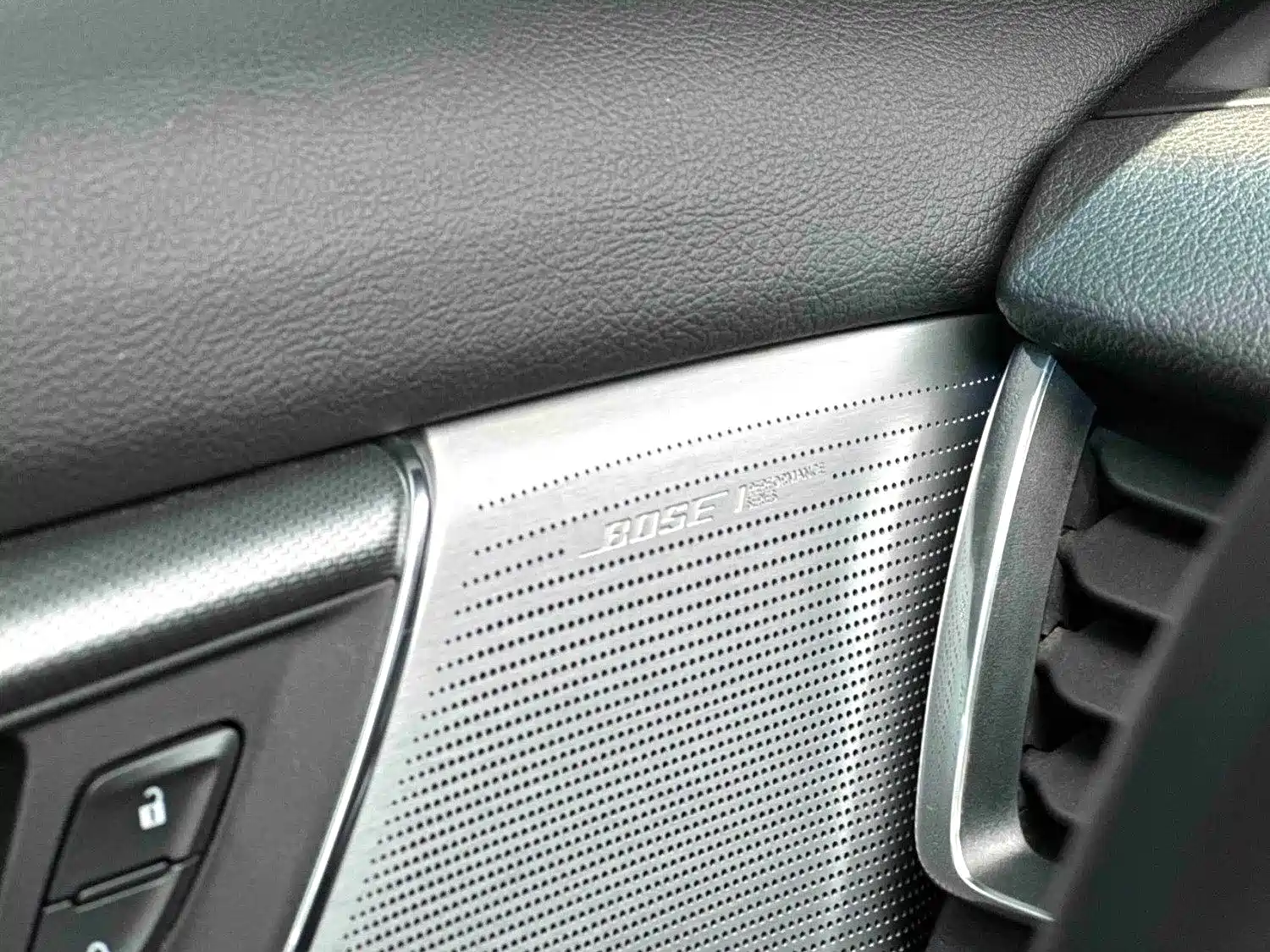 Photo 4 - Cadillac CT5