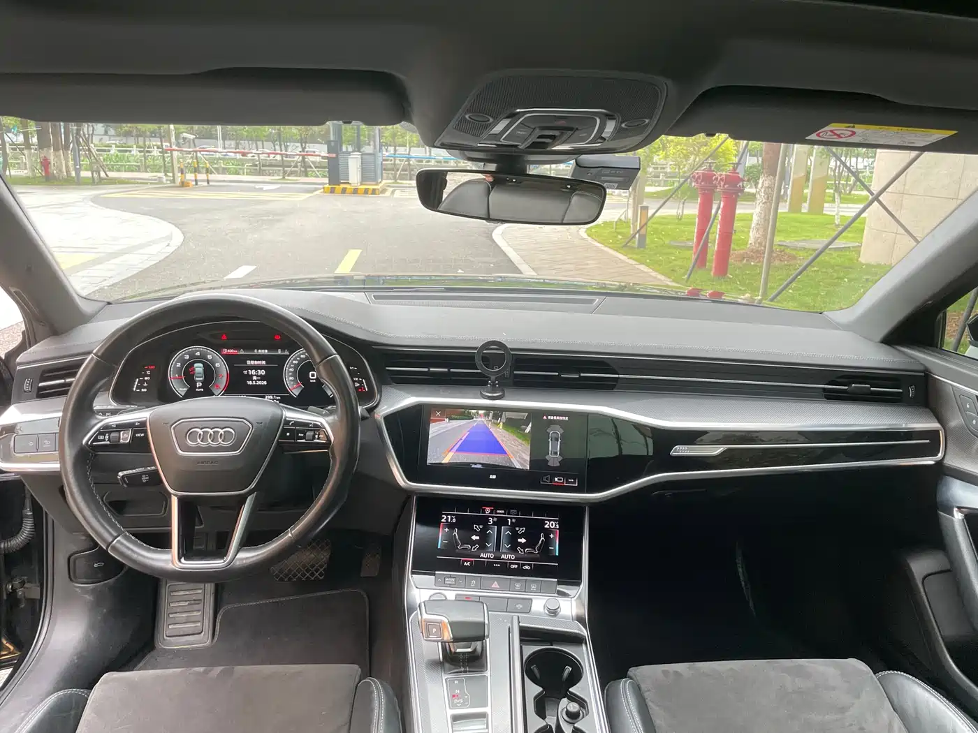 Audi A6L 2021 45 TFSI Exclusive Elegance фото 8