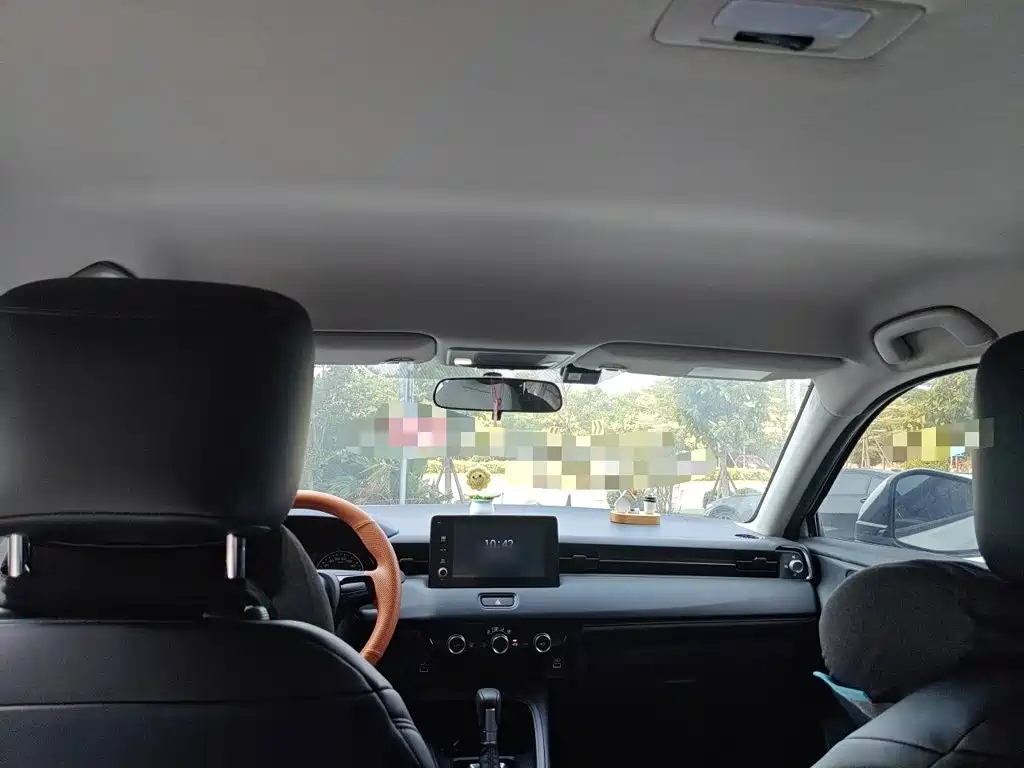 Photo 14 - Honda Vezel